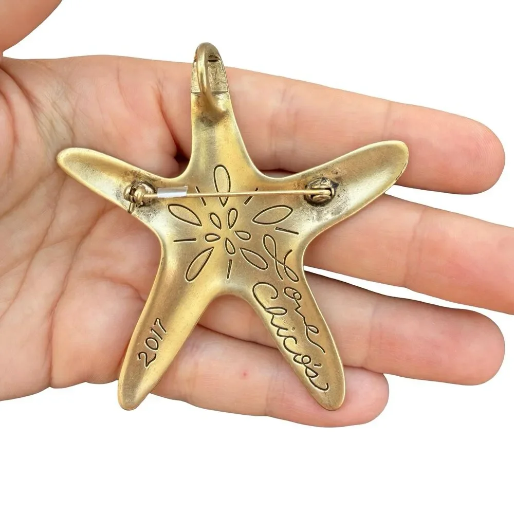 Vintage Chicos Gold tone Rhinestone Starfish brooch pin Pendant Love